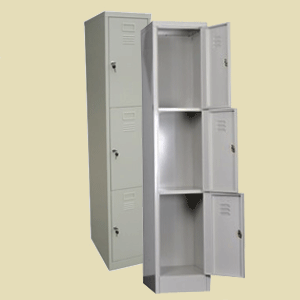 metal compartment lockers with 3 doors