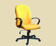 mid back office chair in fabric cushion