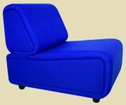 small-visitors-sofa-guest-chairs-for-reception-waiting-area